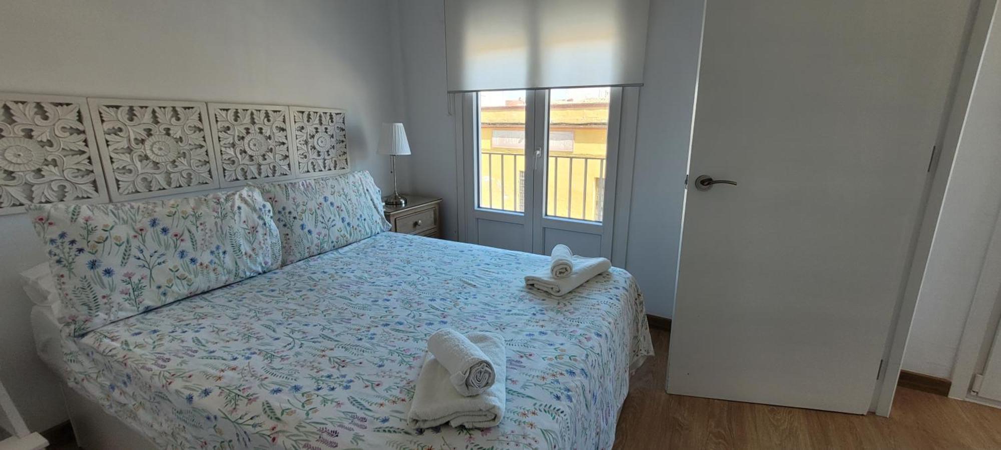 Apartamentos Iglesia De Santiago 赫雷斯 外观 照片